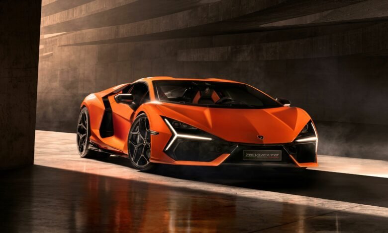 lamborghini revuelto