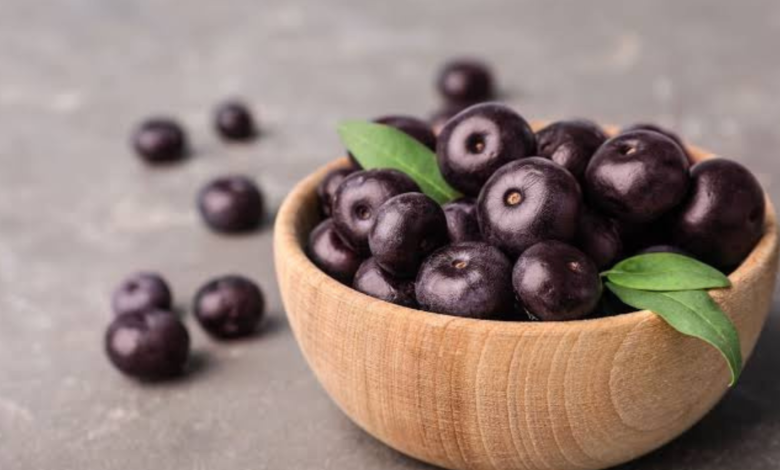 what is acai made of