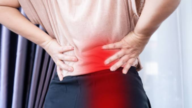 right lower back pain